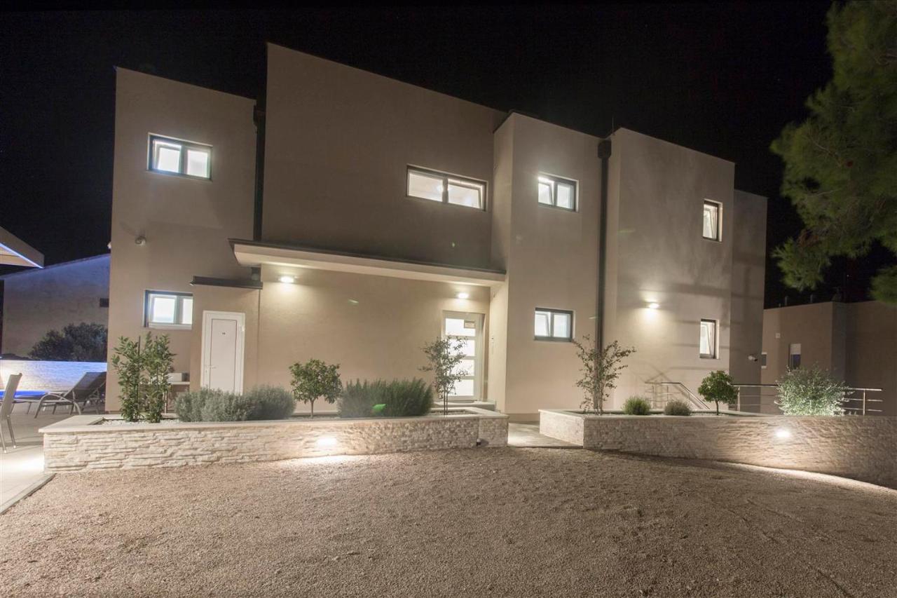 Villa Top Of Murter, Two Bedroom Apartment Bagian luar foto