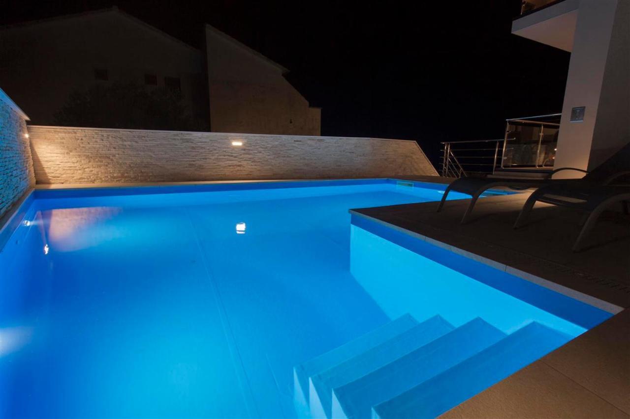 Villa Top Of Murter, Two Bedroom Apartment Bagian luar foto
