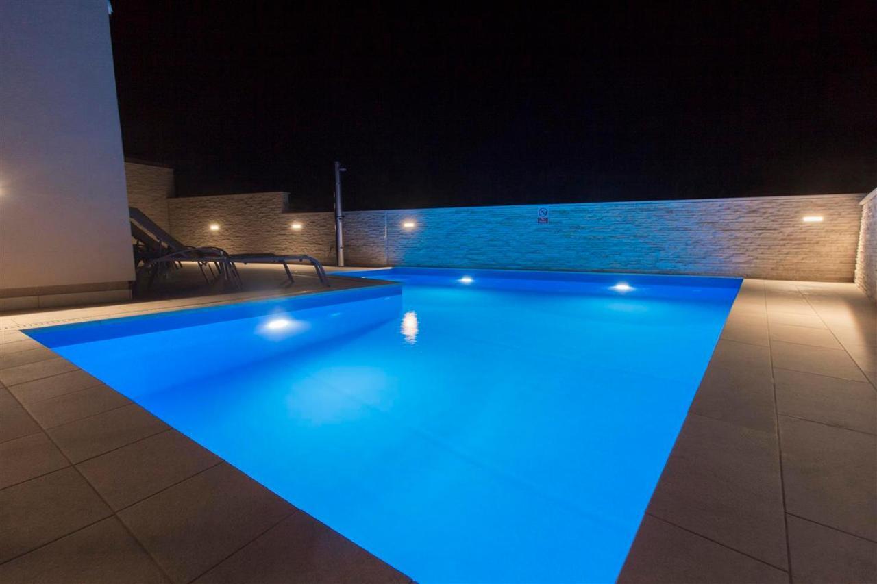 Villa Top Of Murter, Two Bedroom Apartment Bagian luar foto